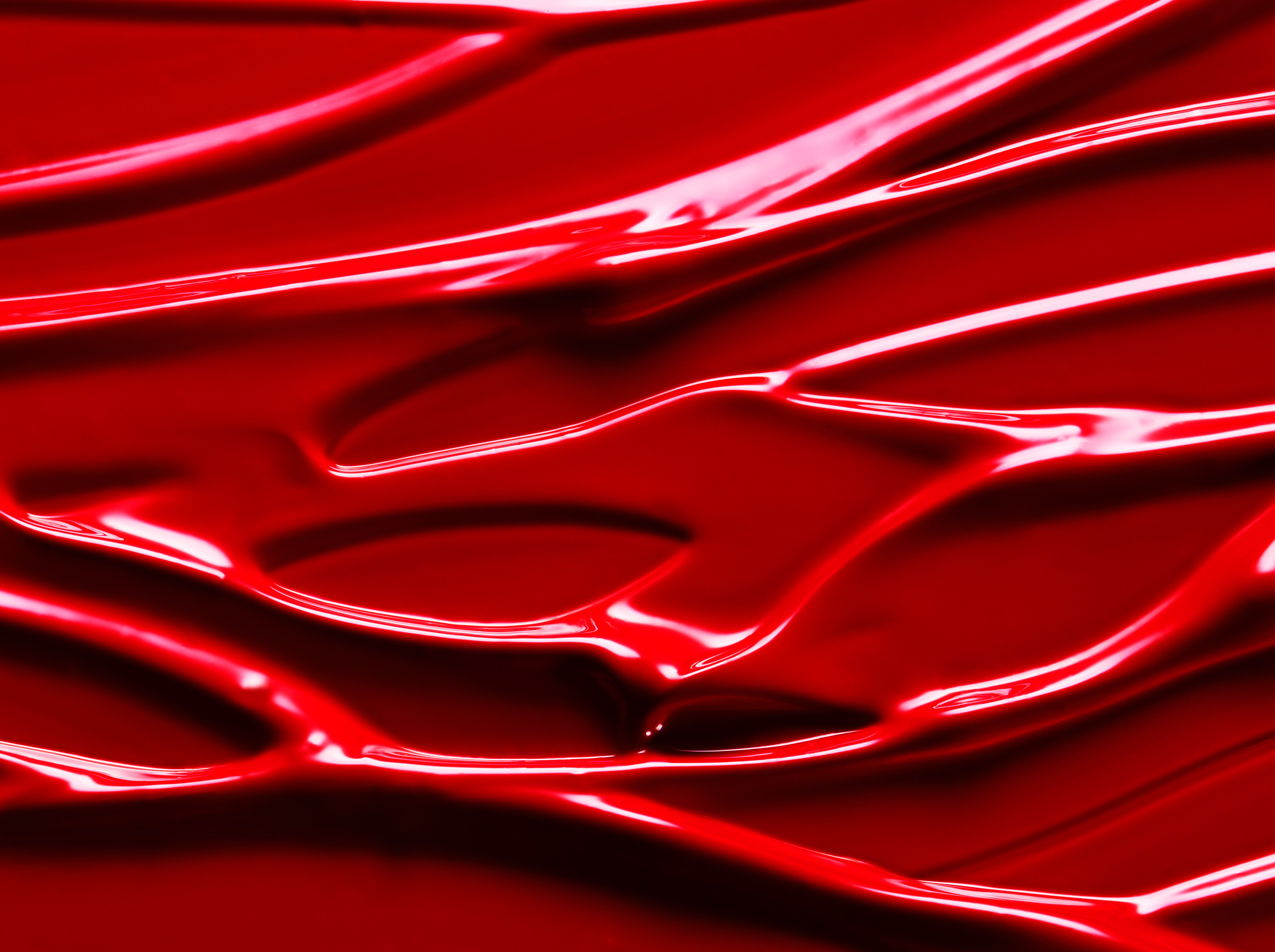 tidepool-simmons-liquid-red-lipstick-textures-cosmedics_closeup